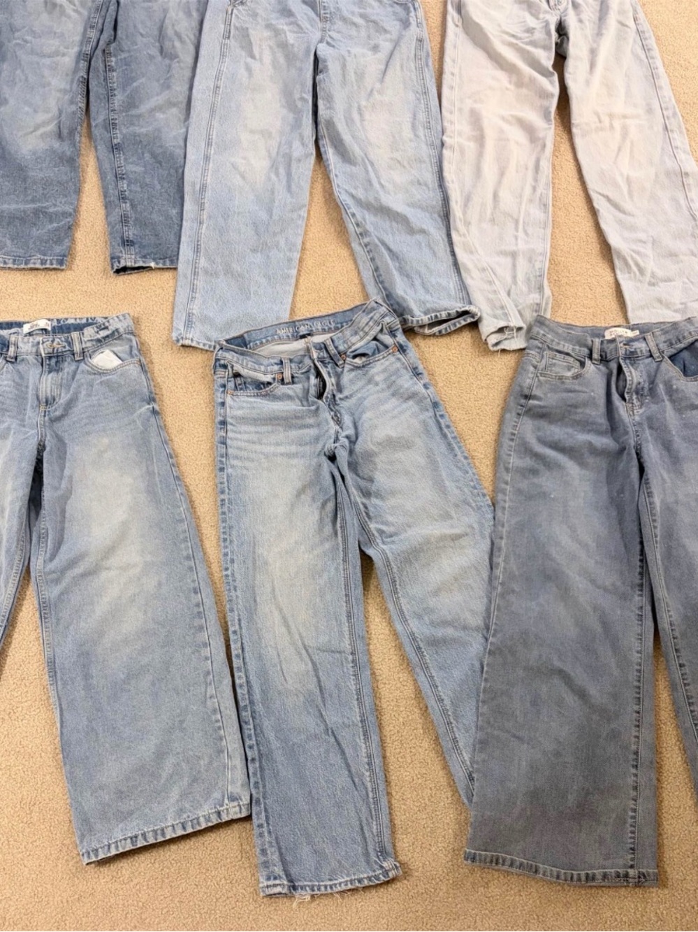 Vintage Light Wash Straight Leg Jeans - Lot of 9